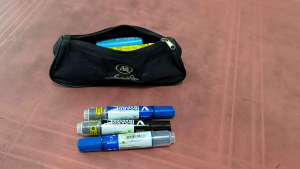 Angoo Large Capacity Pencil Case