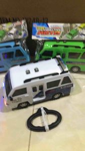 Mainan Mobil Angkot-Limosin manual ada lampu dan suara