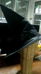 หมวก แม่มด สีดำ เนื้อผ้าร่ม