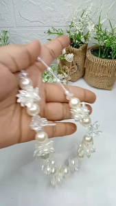 KALUNG NECKLACE KRISTAL BEADS FLOWERS