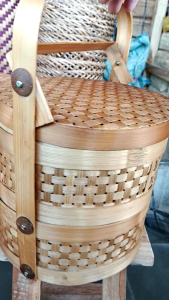 Rantang Bambu Bulat Susun: Hampers Rantang Bambu Desain Unik