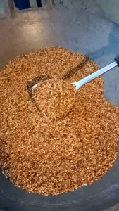 ข้าวคั่วลาบ ข้าวคั่วข้าวเหนียวใหม่ ข้าวคั่วชาวบ้านทำเอง