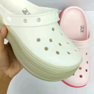 SANDAL CROCS STACKED CLASSIC CLOG