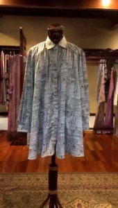 Keera Tunik by Dian Pelangi LIMITED EDITION Blouse Baju Atasan Kemeja Blus Outfit Busui Casual Formal Kerja Kantor Pesta Pernikahan Kondangan Wanita Hijaber Cantik Anggun Modis Modern Elegan Mewah Model Korea Terbaru Motif Batik Cap Kekinian