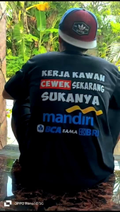 Kaos Kerja Kawanku: Kaos Cotton Combed & Desain Cewek