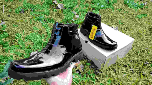 sepatu dinas/PDH/pantofel/kantoran PNS SATPAM SECURITY POLRI kulit hitam kilap