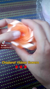 เหรียญโปรยทานรูปดอกกุหลาบแย้มเหรียญตัวเปล่าคละสี100ดอก