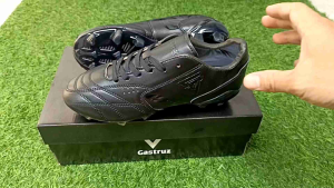 Sepatu bola gastruz rebond full black orignal free kaos kaki/promo sepatu bola murah berkualitas terbaru