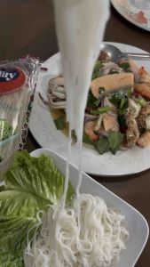 แผคคู่ เส้นขนมจีนเวียตนาม คุณยุ้ย