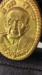Sg Ready Stock Thai Amulet Lp Mahasila Lp Moon sipeang Maha Sanaeh Metta Mahaniyom pendants