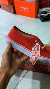SEPATU PRIA WANITA V AUTHENTIC MARUN // SEPATU SANTAI AUTHENTIC MERAH // SEPATU SLIP ON AUTHENTIC TERBARU // SEPATU KEKINIAN WANITA