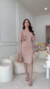 เดรสระบายแขน