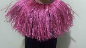 AKSESORIS KALUNG RUMBAI DARI TALI RAPIA