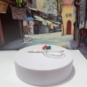 Dây chia tai nghe  loa từ 1 ra 2  cáp chia jack 3.5 cho tai nghe  loa