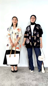 Cardigan Wanita Korean Style Jumbo Smile Hitam Motif