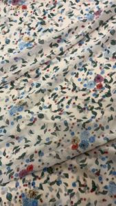 Voan nhập khẩu từ hàn quốc. Hoạ tiết sang trọng lạ mắt . Khổ vải 15m