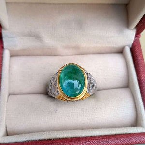 Cincin Batu Zamrud Russia Super Mewah