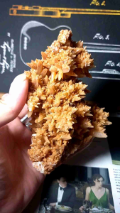 Calcite Ore Specimens Lucky Wealth Collection Table and Shelf Display Decoration