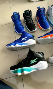 Mizuno wave Lightning Wlz6 MID Terbaru Termurah Sepatu Voli Volley Mizuno Z6 Sepatu Lari Mizuno 2021 Terbaru Voli Sepatu Mizuno Z6 Sepatu Badminton Mizuno