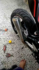 Knalpot Arrow Silencer Racing: Pemilihan Knalpot Motor Berkualitas Tinggi