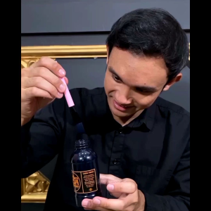 Semir Sepatu Kulit Cair Hitam Semir Cair Jaket Kulit 80ml Gratis kuas