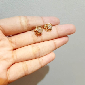 Deux - Anting Tusuk Wanita Love Mata Bunga