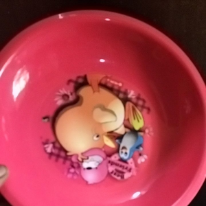 PIRING PLASTIK LION STAR/piring makan