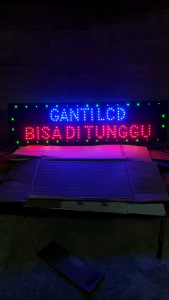 Lampu LED Tulisan Ganti LCD: Hemat Energi & Mudah Dipasang