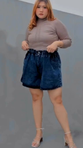 Celana pendek Hotpants Jumbo muat sampai BB 100kg