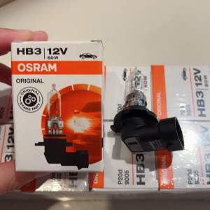 หลอดไฟรถยนต์ ยี่ห้อ osram แท้ ขั้ว HB3 12V 60w รหัสออสแรม 9005