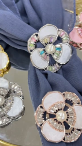 ZK Jewellery 1pc Kerongsang Klip Tudung Premium Rose Crystal Clip Brooch Hijab Muslimah K3537