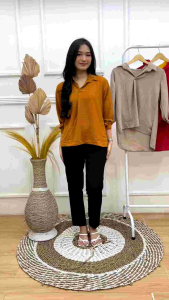 Atasan Wanita Kekinian: Pilihan Modis dan Nyaman