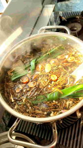 THIÊN MỘC TRÀ _TRÀ THANH NHIỆT 27 VỊ combo 3 hủ tặng bình thủy tinh hoa cúc