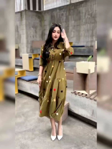 DRESS VIRAL CRINKLE POM-POM LD 110 CM