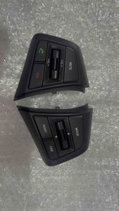 Bộ nút bấm điều khiển đa năng trên vô lăng Hyundai Creta (2015-2018) OEM: 96700-C9050/G