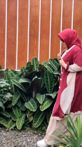 SET ABAYA SPORTY CREAMY by VIENARA