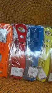 vania souvenir...souvenir sisir lobang mini kemasan plastik isi 100 pcs dan kartu ucapan terima kasih cantik dan bagus