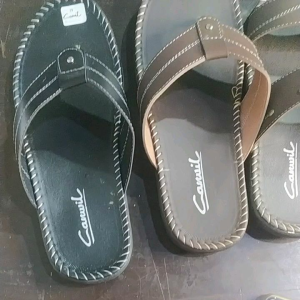 [CUCI GUDANG] SANDAL PRIA//SANDAL KEREN NYAMAN DAN AWET//CARV BB JPT//BELI 1 GRATIS 1