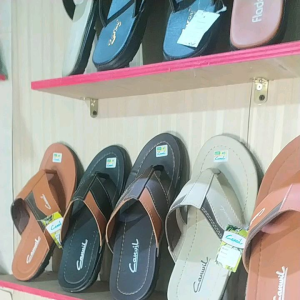 [CUCI GUDANG] SANDAL CANTIK//SANDAL WANITA NYAMAN DAN AWET//FLAD H