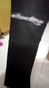 Celana Jeans Pria Sobek Ripped Black Jazz Sobek Lutut Terbaru