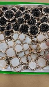 Set 5 nút áo kiểu hình hoa hồng rất đẹp và sang trọng dùng may nút áo vest áo khoác