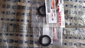 Seal Kruk As Kiri Mio J Sel Sil Crankcase Kiri Xride Fino 93102-25816