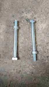 Baut body troktor bajak sawah G1000 baut body G1000