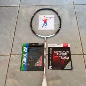 RAKET BADMINTON BULU TANGKIS FELET CARBON WOVEN 18