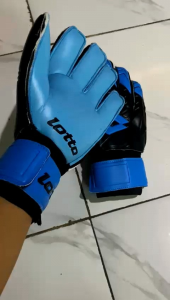 Sarung Tangan kiper Bola Original Lotto New Tulang