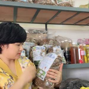 Trà Sơn Mật giải nhiệt giải độc cho bản thân.