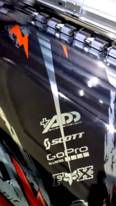 Stiker CRF 150L Full Body Desain Terbaru Kombinasi Gold