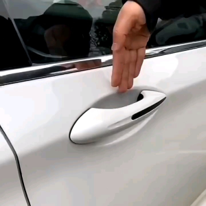 Stiker Anti Gores Tempelan Pelindung Gagang Pintu Mobil