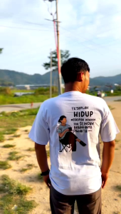 T-Shirt tak seindah bayanganmu: Kaos Katun Combet Unik & Berkualitas