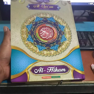 A4 Al Quran & Tajwid Lansia 27cm x 18cm Kertas CD Kuning